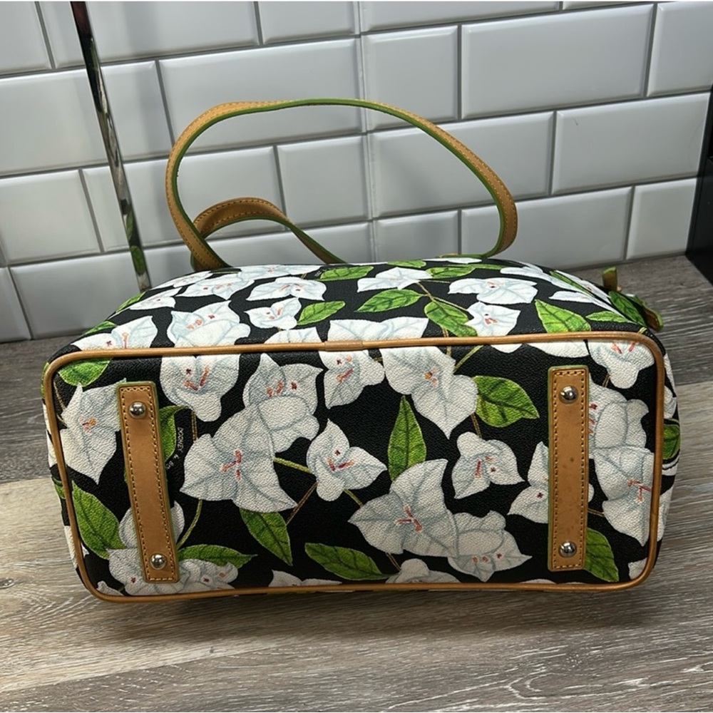 Dooney & Bourke Bougainvillea Black Floral Zip Tote/Shoulder  Bag! GUC!! - Picture 3 of 10